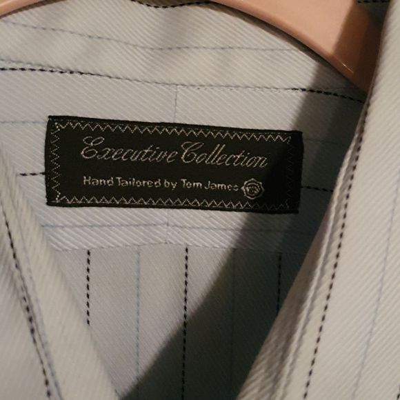 Men's Tom James Executive Collection Dress Shirt - Picture 2 of 4